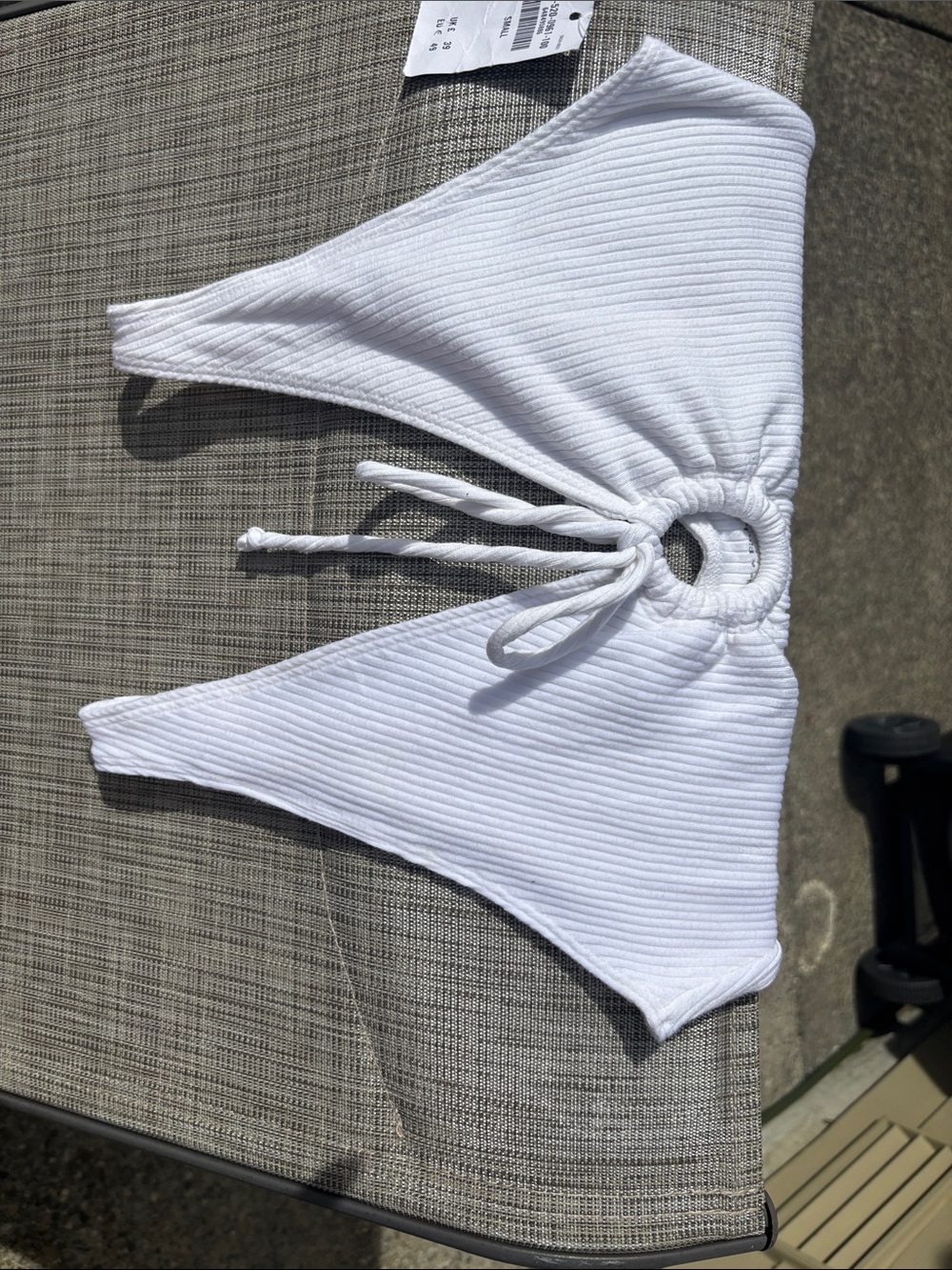 NWT Abercrombie & Fitch White Ribbed Bodysuit - Picture 6 of 6